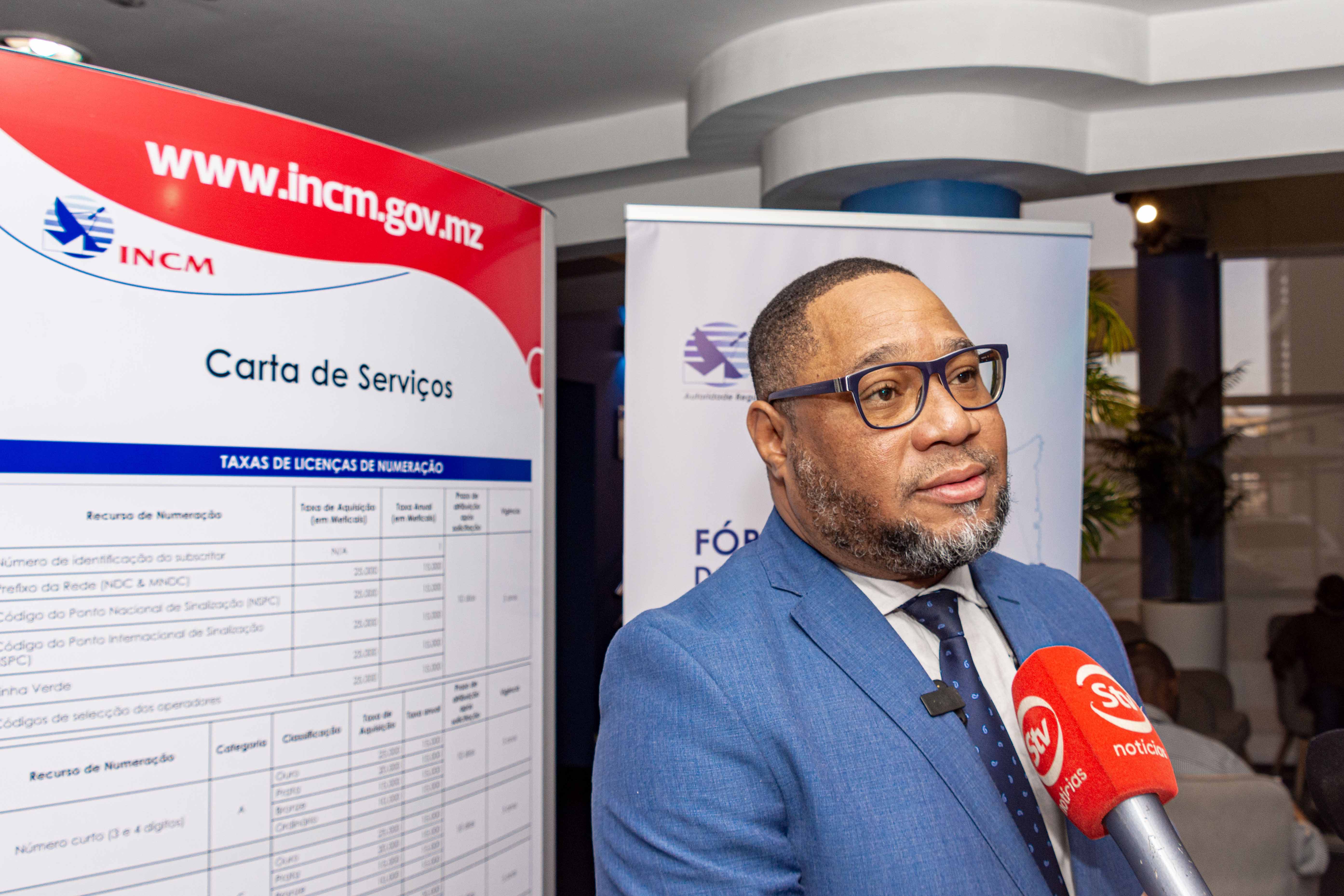 Euclides dos Santos, chefe do Departamento Postal do INCM